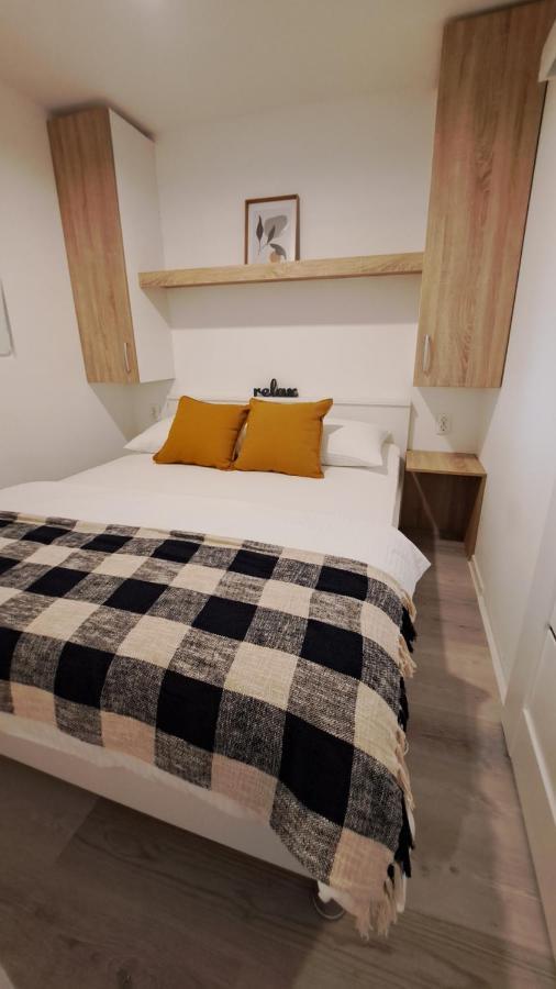Premium Mobile Home Maslina - Oaza Mira Drage Kültér fotó